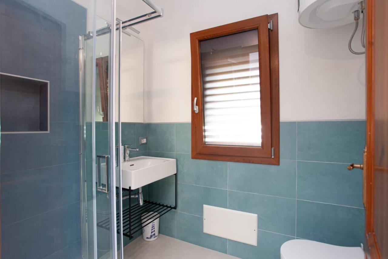 Limbara Ichnos House Villa San Teodoro  Eksteriør billede