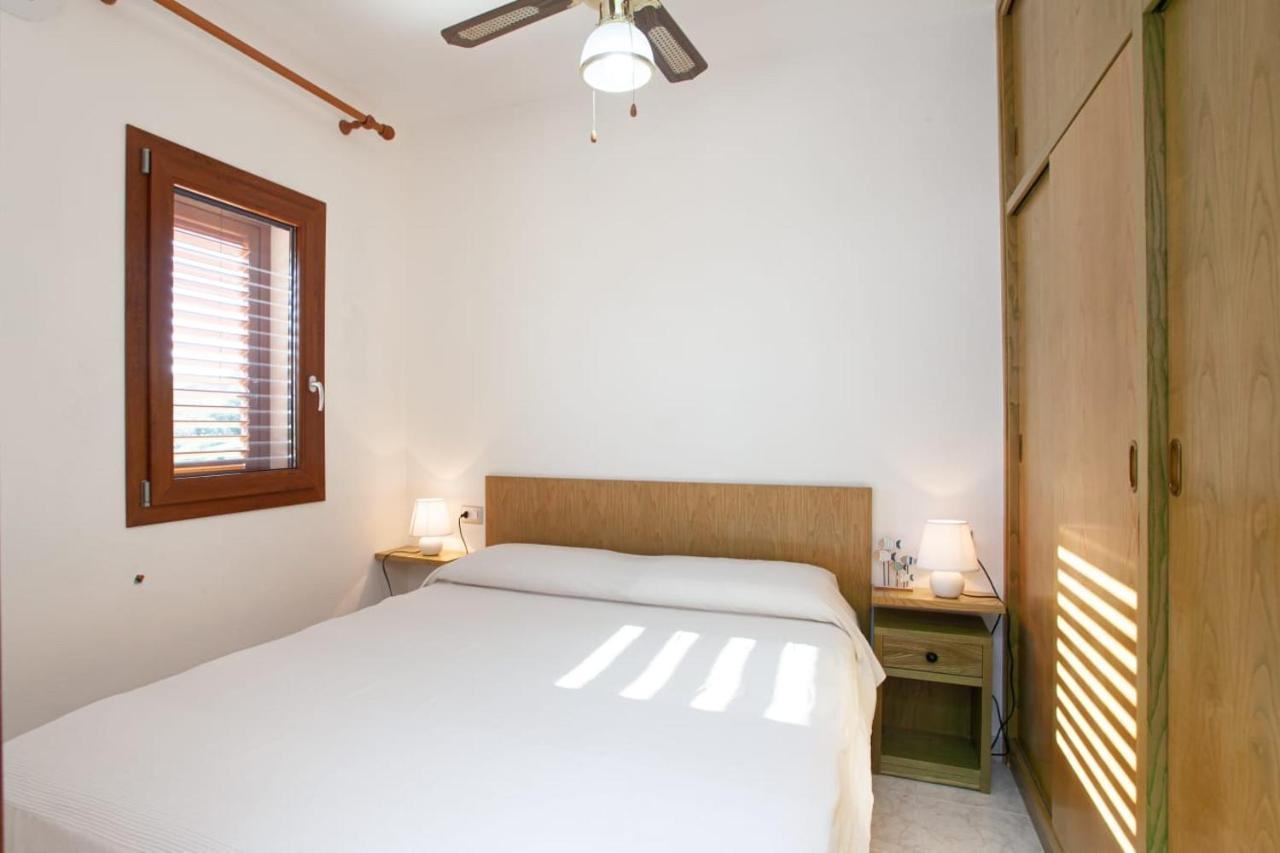 Limbara Ichnos House Villa San Teodoro  Eksteriør billede